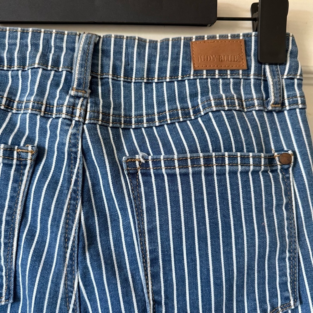 Judy Blue Flare Leg High Waist Jeans Women Size 27 Bell Bottom Western Festival - Picture 7 of 16